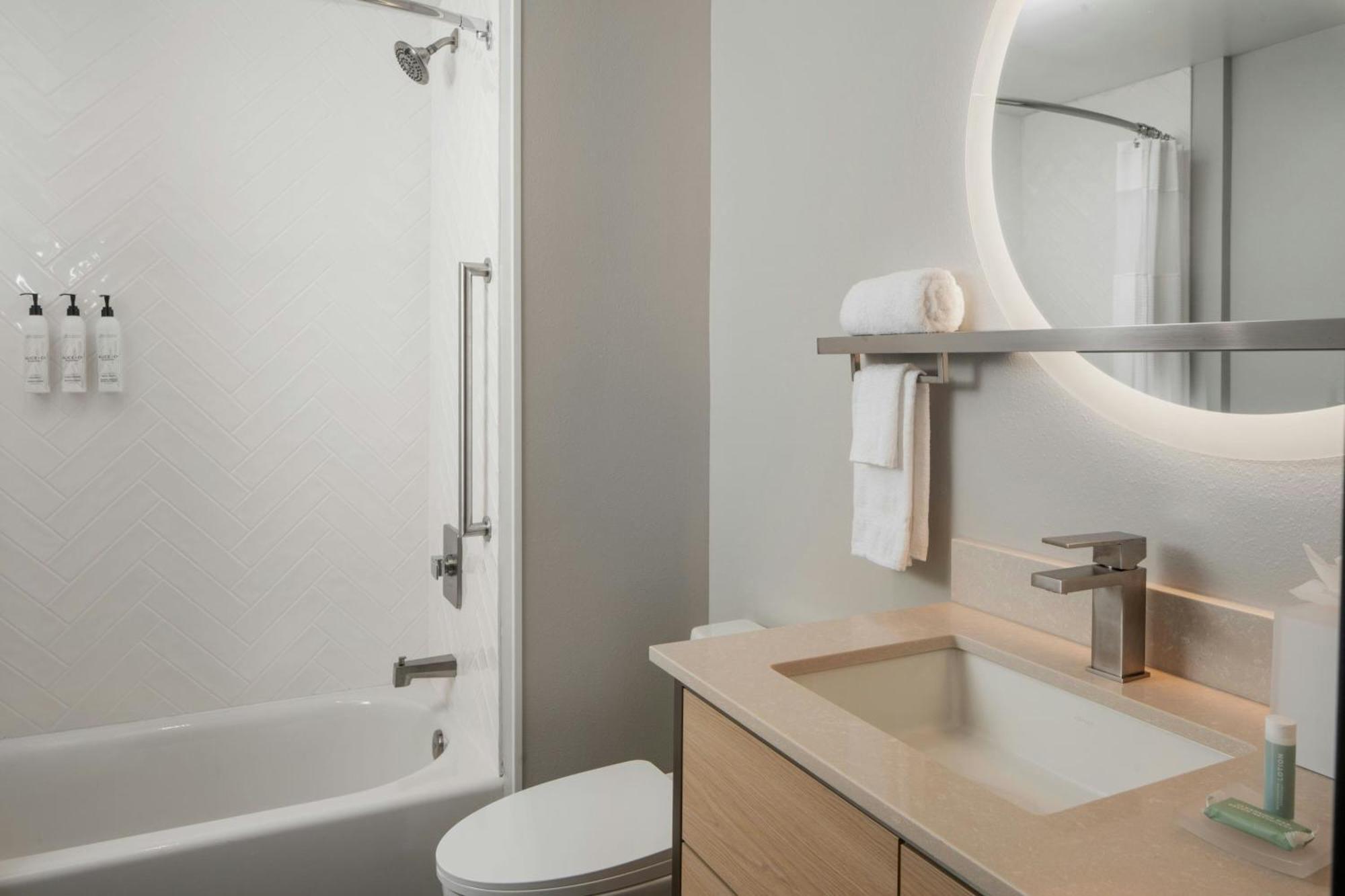 Towneplace Suites By Marriott Pensacola West I-10 Ferry Pass エクステリア 写真